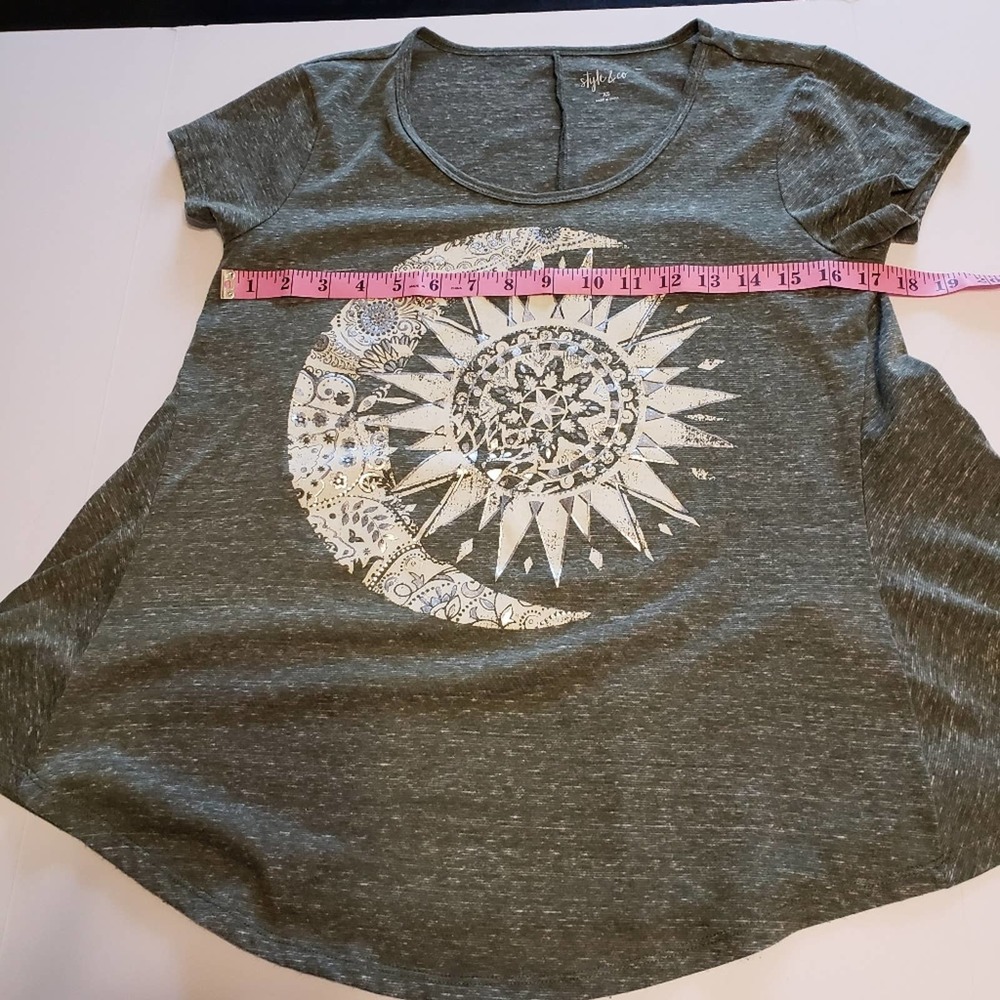 Style & Co Size XS Short Sleeve Swing Tee Mystic Moon Print Heather Green - Picture 6 of 7